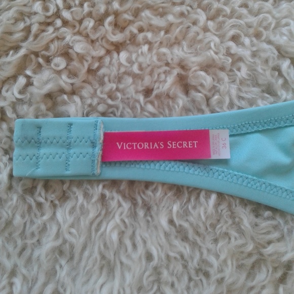 Victoria's Secret Strapless Bikini Top - Picture 3 of 3